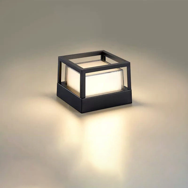 Aluminum Outdoor Lawn Light, LED, Square or Round, Small or Large, 3 Colors