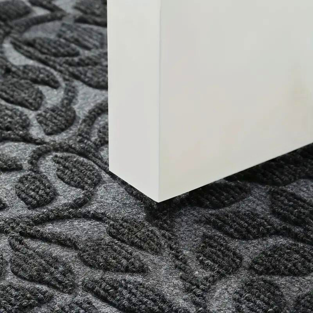 Olive Grove Door Mat, Non-Slip Branch Design Rug