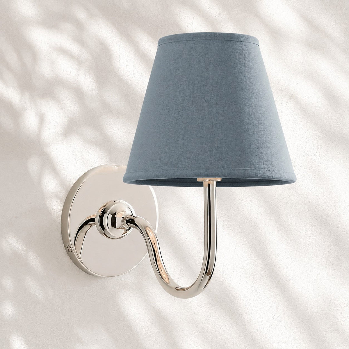Luvora Linen Drum Wall Sconce, Pleated Brass