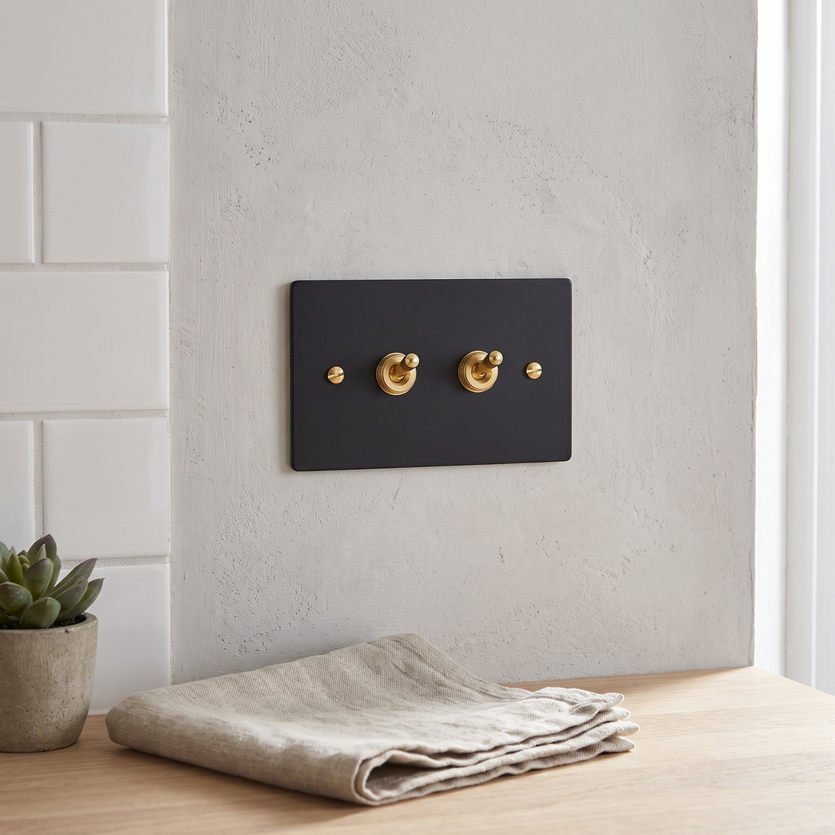 Toggle Switch, Black Brass Panel, CE UL Listed