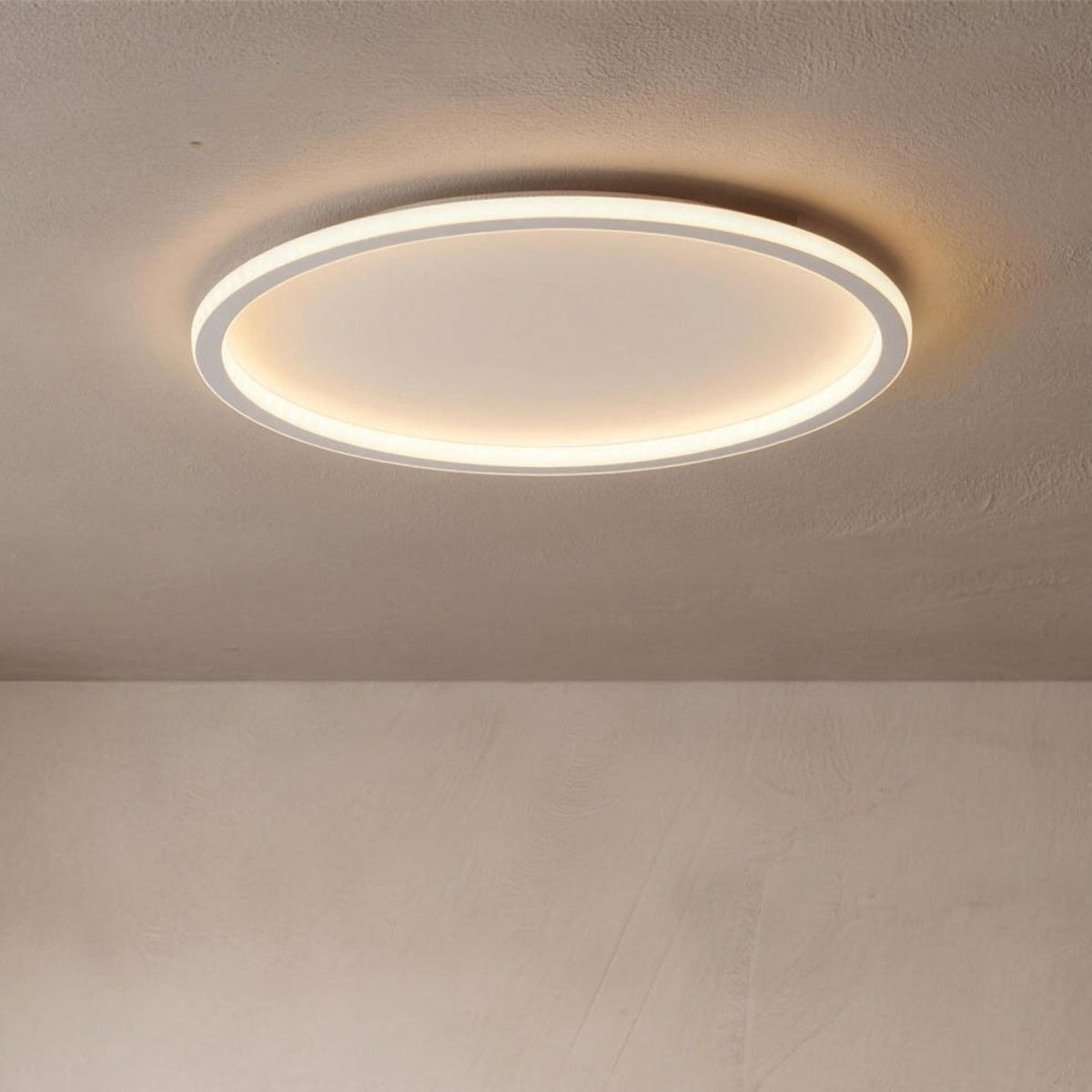 Viivi LED ceiling light, white frame, flush to the ceiling and lit